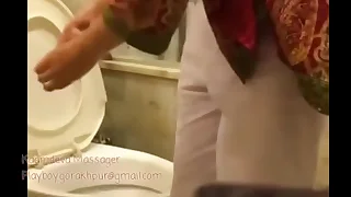 Kaamdeva client peeing between session and cleaning kaamdeva accessible for females only at playboy&period;gorakhpur&commat;gmail&period;com